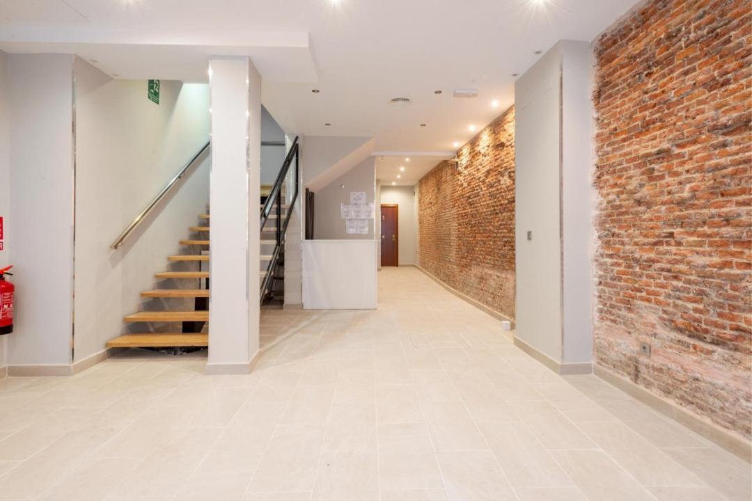 1 Bedroom 1 Bathroom Furnished - Justicia - Modern - Mintystay Madrid Esterno foto